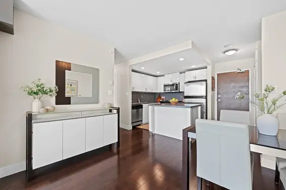 1209 155 West 1st Street, North Vancouver For Sale - image 5