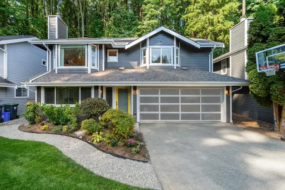 625 Seymour Court, North Vancouver