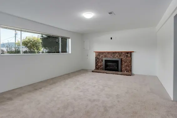 893 Huntingdon Crescent, North Vancouver For Sale - image 19