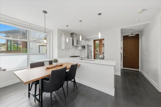 204 2388 Marine Drive, West Vancouver For Sale - image 8