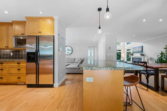 1690 Cascade Court, North Vancouver For Sale - image 19