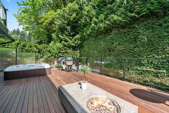 1690 Cascade Court, North Vancouver For Sale - image 32