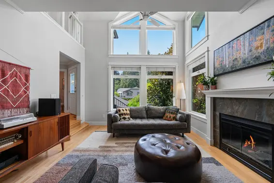 1690 Cascade Court, North Vancouver For Sale - image 5