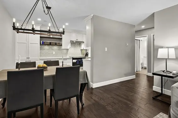 205 150 East 5th Street, North Vancouver For Sale - image 8
