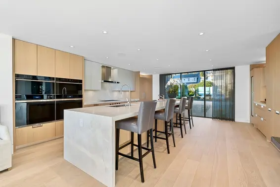 2356 Bellevue Avenue, West Vancouver For Sale - image 32