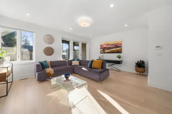 361 East 15th Street, North Vancouver For Sale - image 13