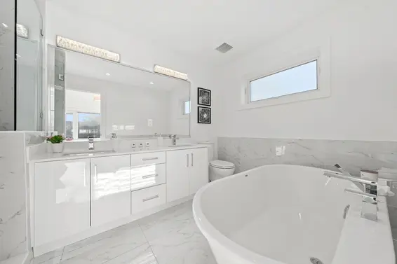 361 East 15th Street, North Vancouver For Sale - image 27