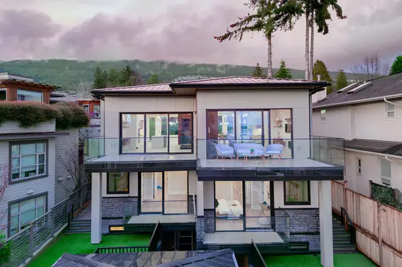 2380 Marine Drive, West Vancouver