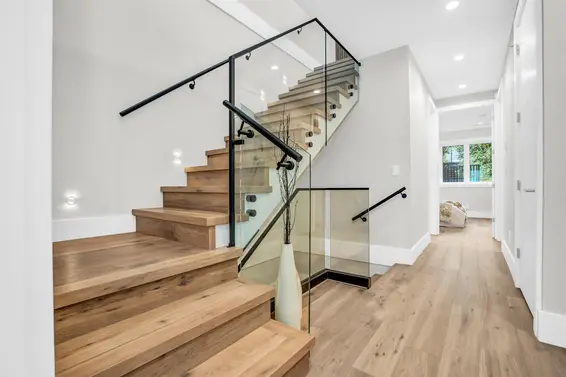 2380 Marine Drive, West Vancouver For Sale - image 16