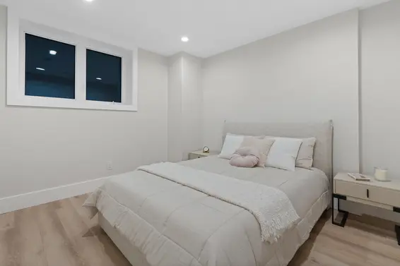 2380 Marine Drive, West Vancouver For Sale - image 29