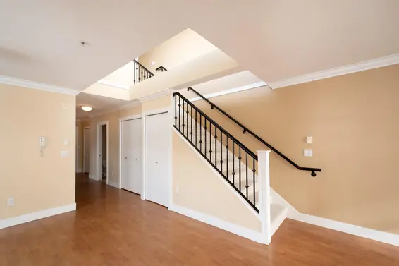 304 152 East 12th Street, North Vancouver For Sale - image 14