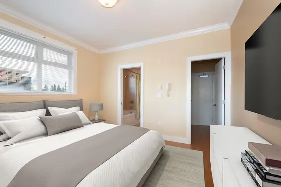 304 152 East 12th Street, North Vancouver For Sale - image 16