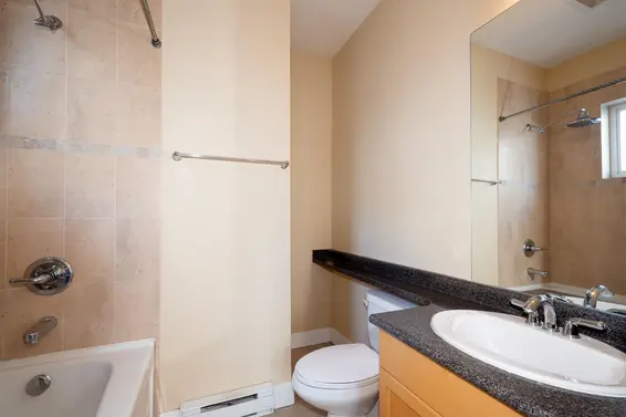 304 152 East 12th Street, North Vancouver For Sale - image 20