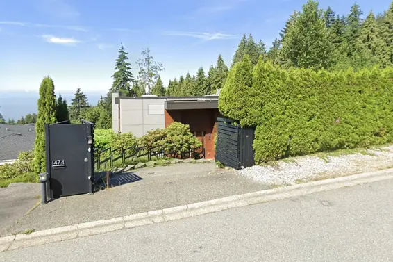 1474 Bramwell Road, West Vancouver For Sale - image 3