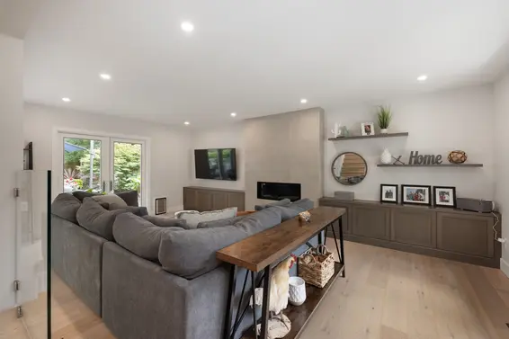 2678 Ailsa Crescent, North Vancouver For Sale - image 5