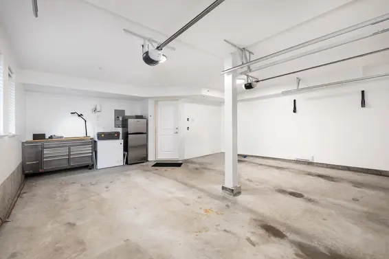 9 897 Premier Street, North Vancouver For Sale - image 25