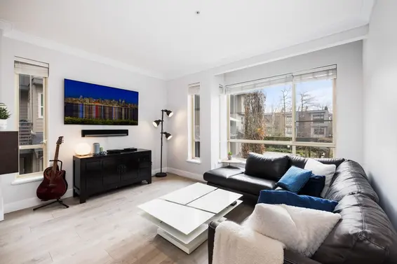 9 897 Premier Street, North Vancouver For Sale - image 4