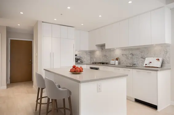 414 110 East 17th Street, North Vancouver For Sale - image 6