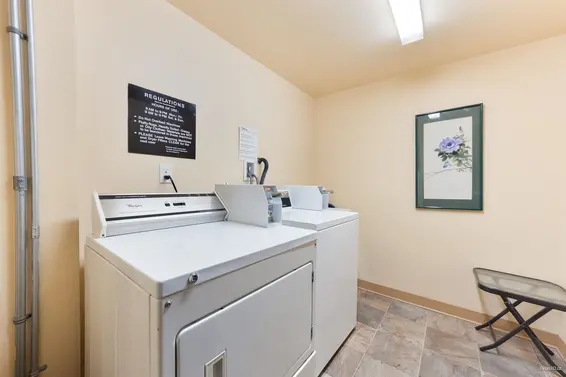 205 330 West 2nd Street, North Vancouver For Sale - image 19