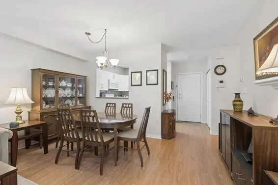 304 2059 Chesterfield Avenue, North Vancouver For Sale - image 6