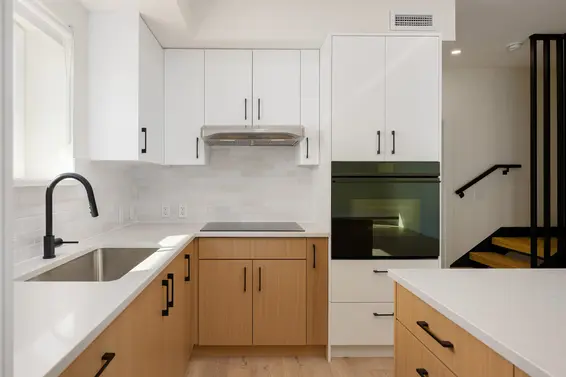 TH6 324 East Ridgeway Avenue, North Vancouver For Sale - image 9