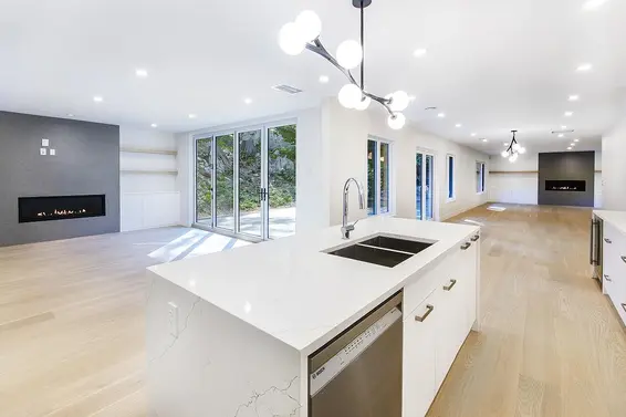 4002 Bayridge Avenue, West Vancouver For Sale - image 23