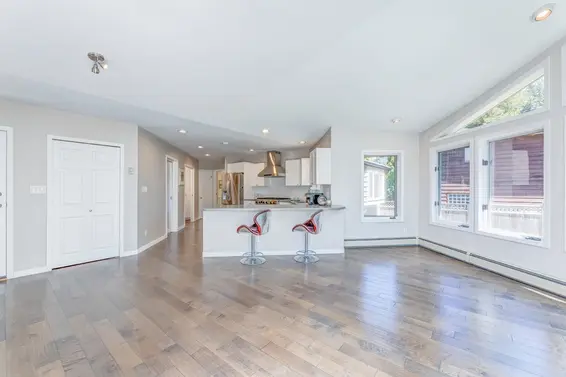 923 Prospect Avenue, North Vancouver For Sale - image 8