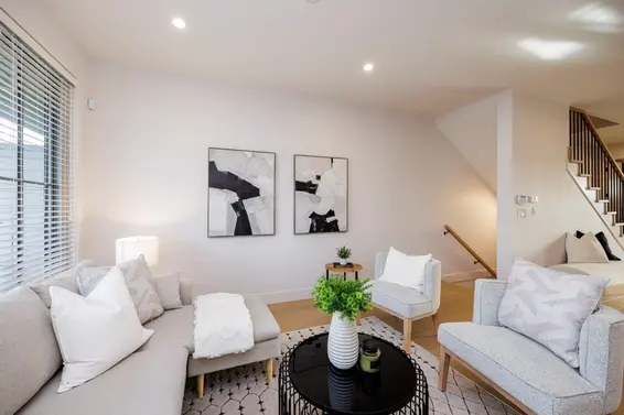 229 East 22nd Street, North Vancouver For Sale - image 9