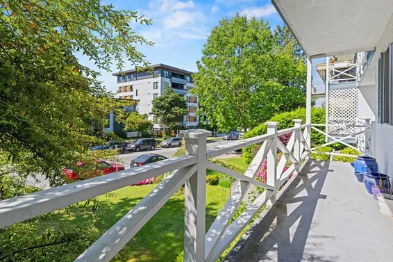 5 140 East 20th Street, North Vancouver For Sale - image 5