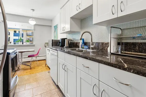 5 140 East 20th Street, North Vancouver For Sale - image 8