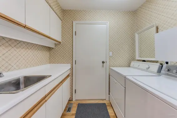 4856 Headland Drive, West Vancouver For Sale - image 19