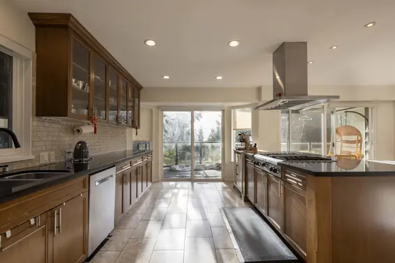 1130 Groveland Court, West Vancouver For Sale - image 6