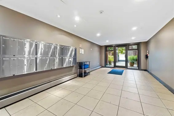 302 211 West 3rd Street, North Vancouver For Sale - image 21