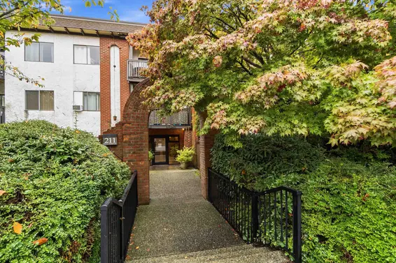 302 211 West 3rd Street, North Vancouver For Sale - image 22