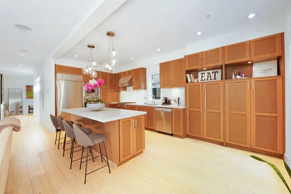 20 555 Raven Woods Drive, North Vancouver For Sale - image 11