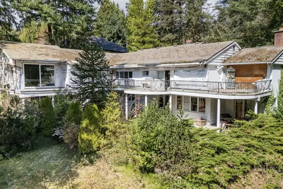 764 Eyremount Drive, West Vancouver