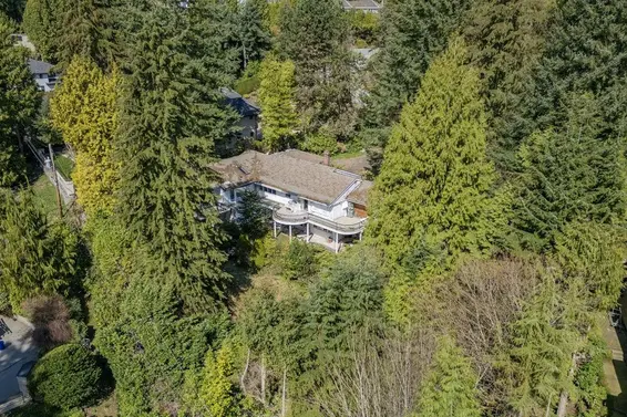 764 Eyremount Drive, West Vancouver For Sale - image 5