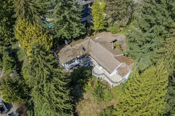 764 Eyremount Drive, West Vancouver For Sale - image 7