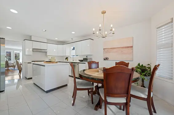1154 Harold Road, North Vancouver For Sale - image 12