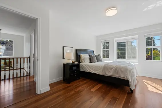 1154 Harold Road, North Vancouver For Sale - image 25
