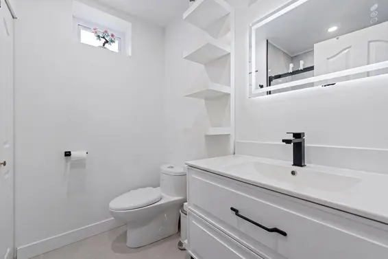 1154 Harold Road, North Vancouver For Sale - image 34