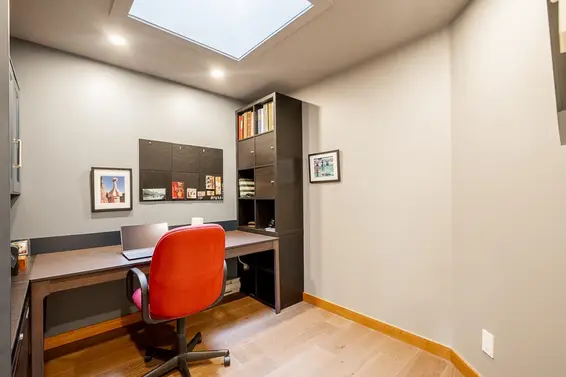 402 1281 Parkgate Avenue, North Vancouver For Sale - image 27