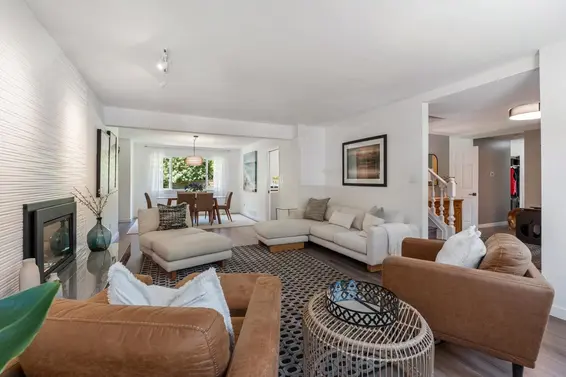5441 Cliffridge Avenue, North Vancouver For Sale - image 3