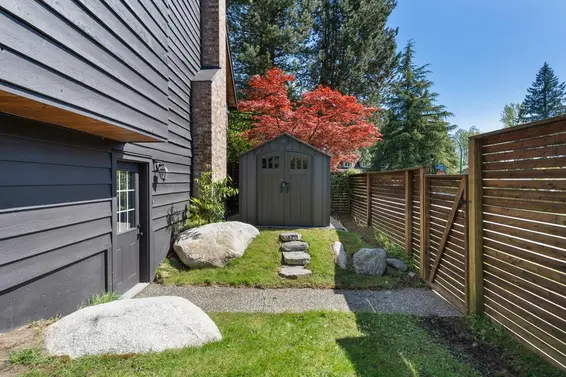 5441 Cliffridge Avenue, North Vancouver For Sale - image 36