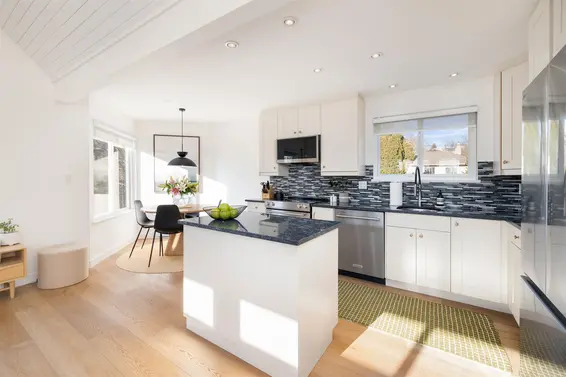 416 St. Georges Avenue, North Vancouver For Sale - image 3