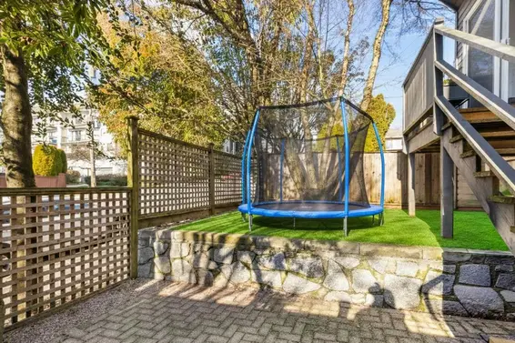 416 St. Georges Avenue, North Vancouver For Sale - image 32