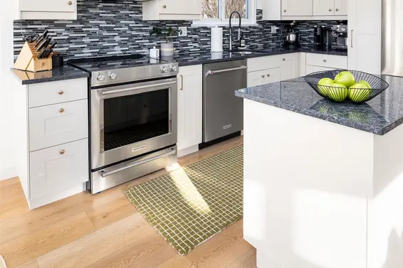 416 St. Georges Avenue, North Vancouver For Sale - image 35