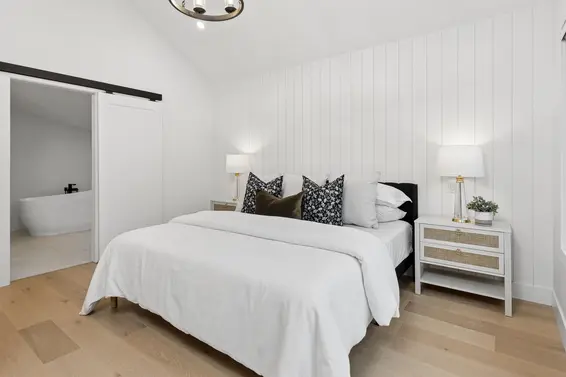 1260 Plateau Drive, North Vancouver For Sale - image 22