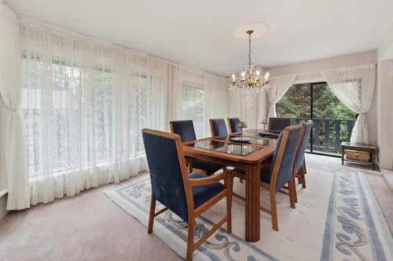 4786 Armour Court, North Vancouver For Sale - image 5