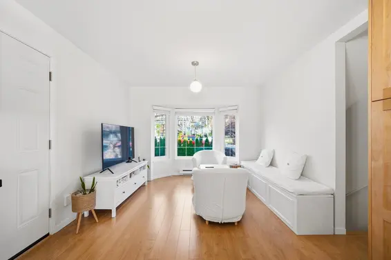 1309 Mahon Avenue, North Vancouver For Sale - image 13